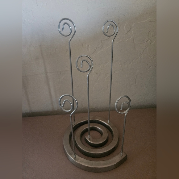 Modern Spiral Metal Picture Holder - Picture 1 of 4